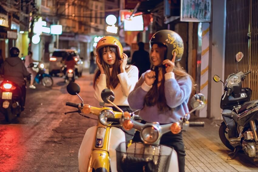 Một phiên bản xe Cub 50cc trẻ trung, nhiều màu sắc