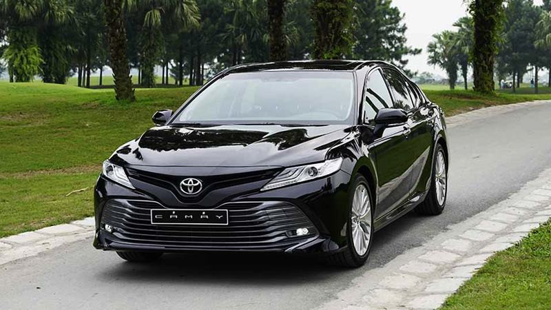 Mua xe Toyota Camry trả góp tại đại lý uy tín