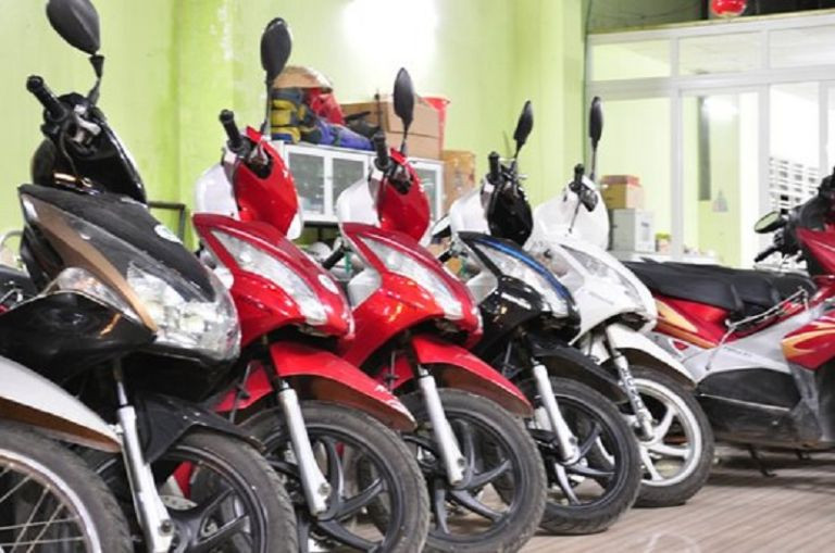 Những chiếc xe máy đời mới sẵn sàng cho hành trình tại Dĩ An Bình Dương
