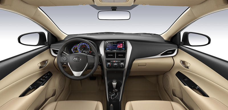 Nội thất khoang lái của Toyota Vios Limo với tông màu be