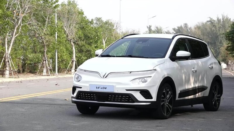 So sánh hiệu năng VinFast VF 5 Plus và VF e34