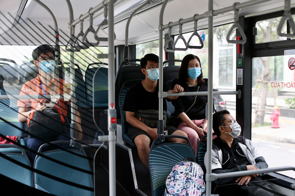 Thông tin giá vé xe buýt điện VinBus tuyến D4 tại TP.HCM và số điện thoại liên hệ