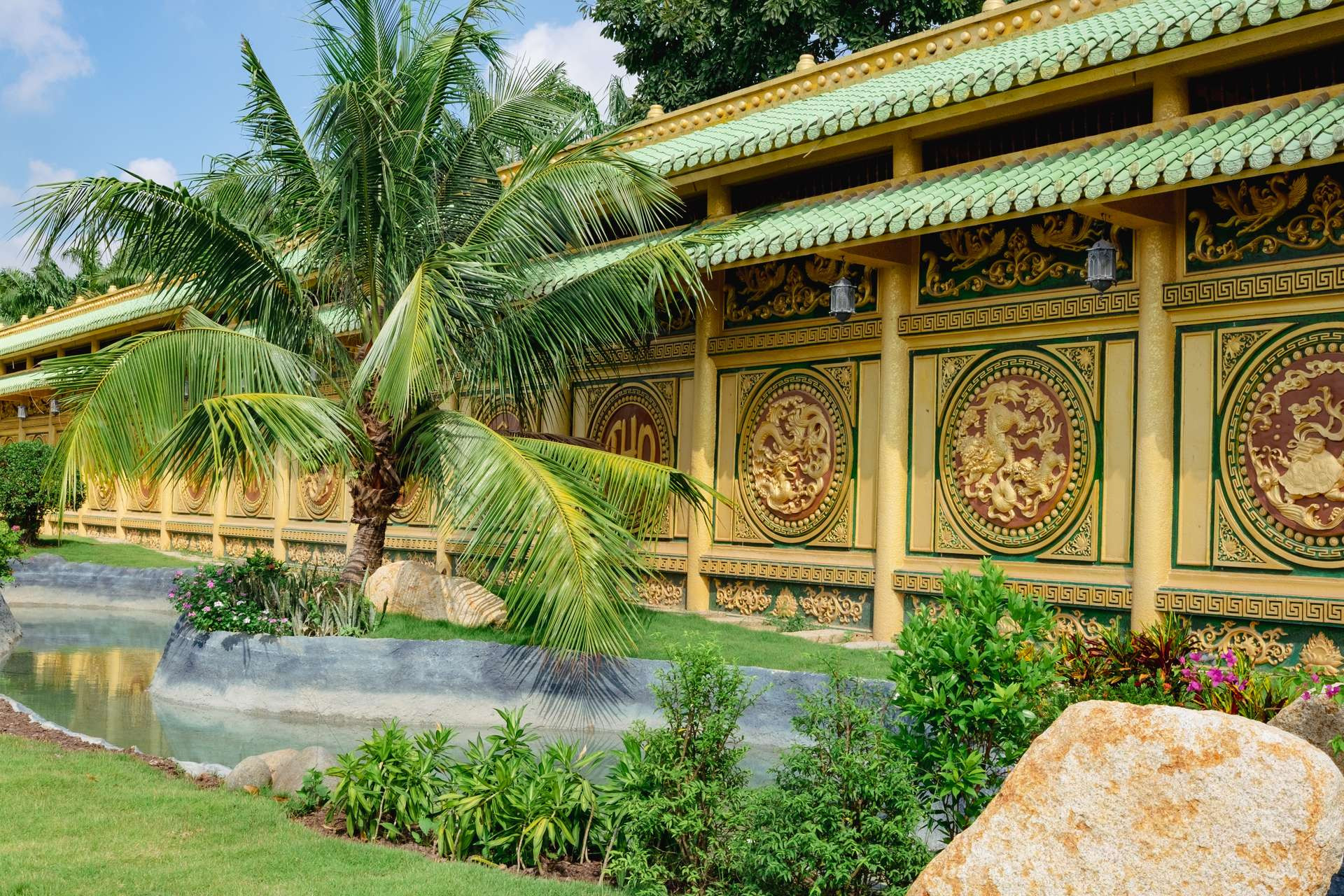 Toàn cảnh khu du lịch tâm linh rộng lớn tại Đại Nam, Bình Dương