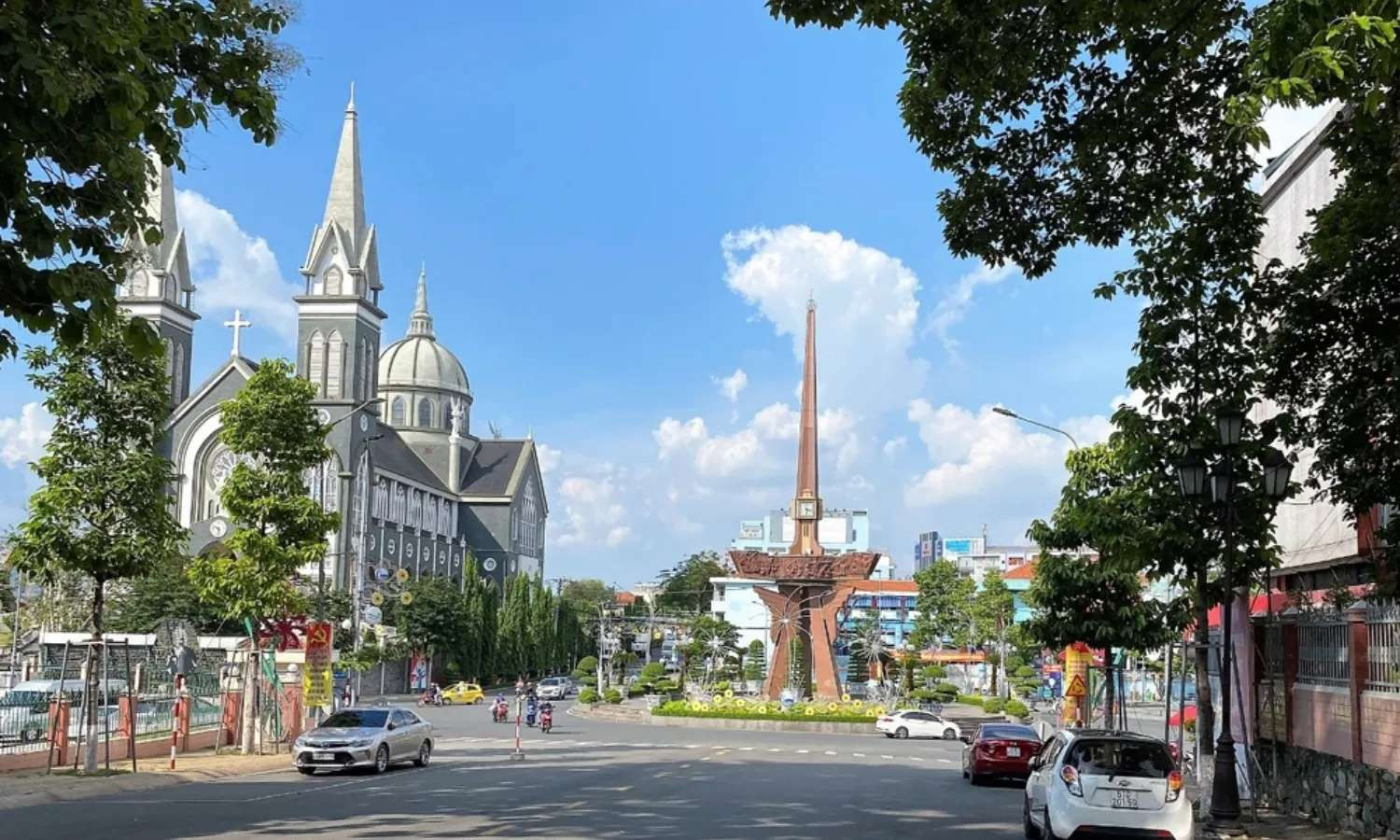 Toàn cảnh thành phố Thủ Dầu Một, trung tâm kinh tế phát triển của Bình Dương