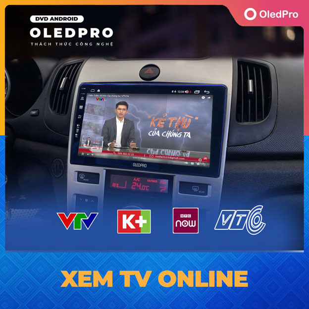 Ứng dụng Netflix đang chạy trên màn hình DVD Android của xe ô tô, thể hiện tính năng giải trí đa phương tiện.