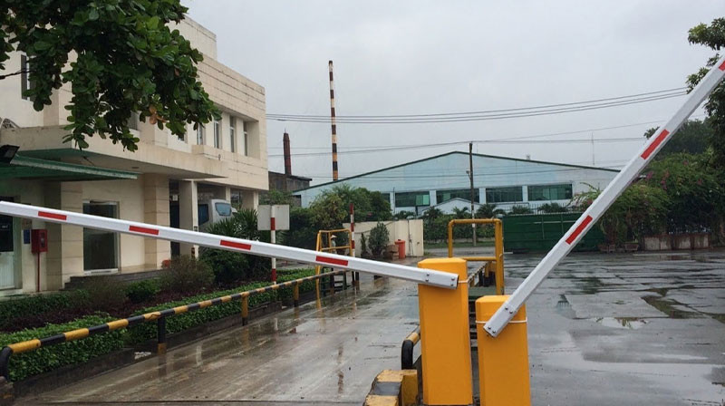 Ưu điểm của việc lắp đặt thanh chắn barrier trong kiểm soát giao thông