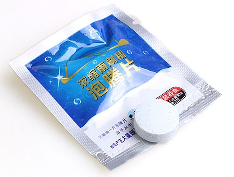 Viên sủi rửa kính ô tô trong túi nhỏ gọn