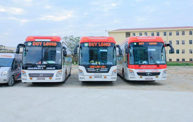 Xe Duy Long sẵn sàng cho chuyến đi từ Hải Phòng đến Tam Đảo