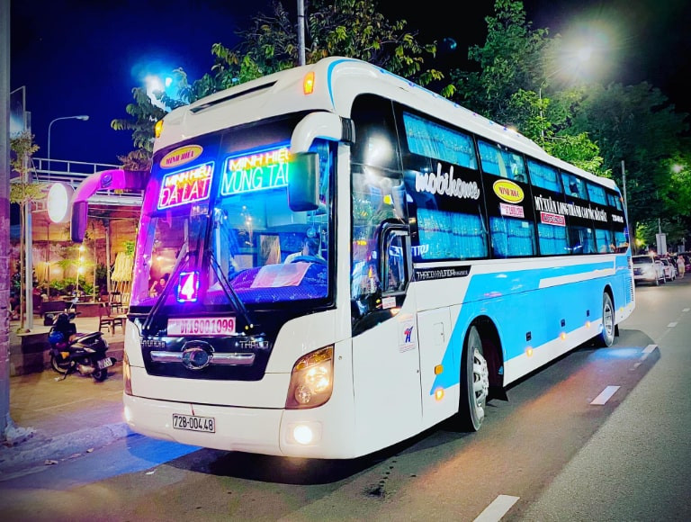 xe khách Đà Lạt Vũng Tàu Minh Hiếu cải tiến