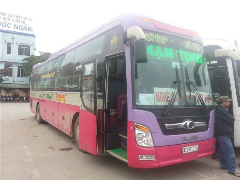 Xe khách Ninh Bình Cửa Lò - Mận Tịnh gây ấn tưởng bởi luôn phục vụ khách hàng chu đáo, văn minh và tinh tế.