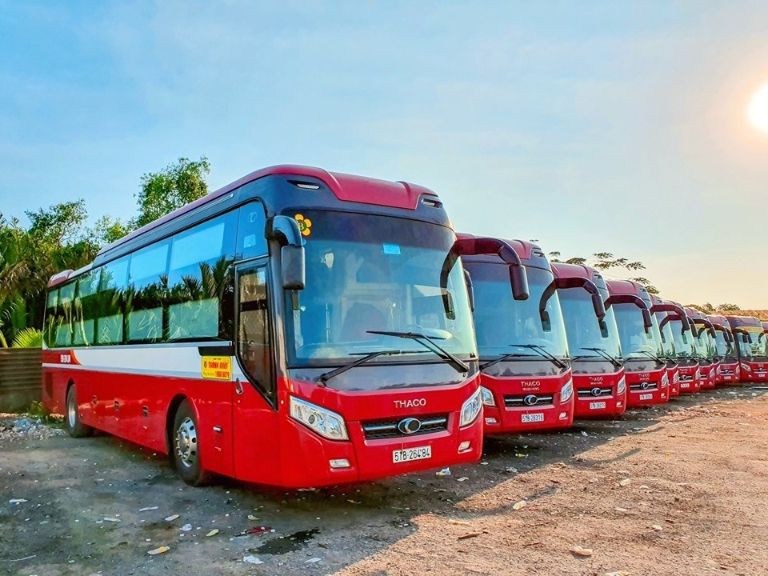 Xe khách Phương Trang hoạt động tại Bến xe Cần Thơ